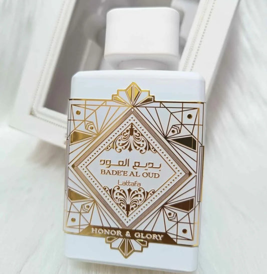Lattafa Bade´e Al Oud Honor & Glory 100 ML 1.1 Baul